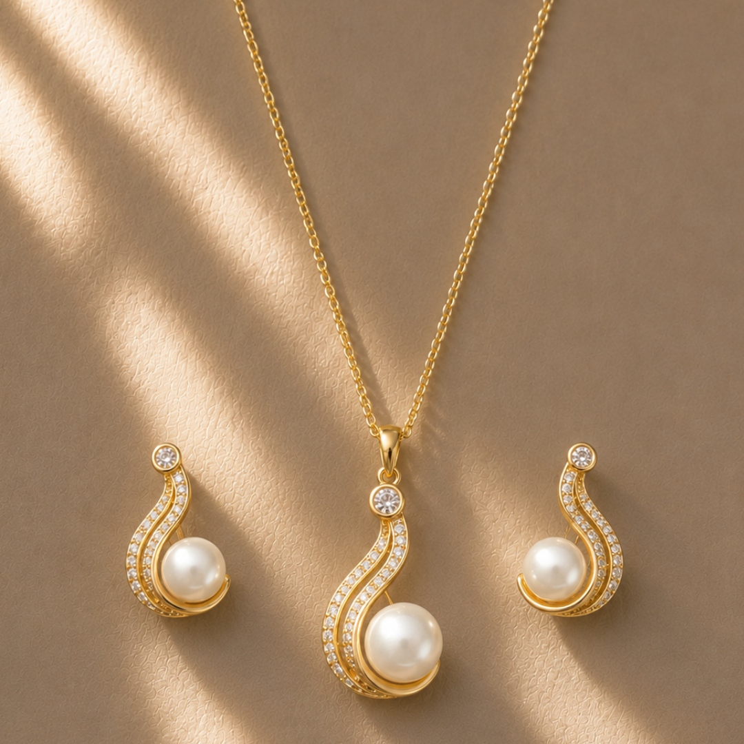 The Charmer Earrings And Pendant Set