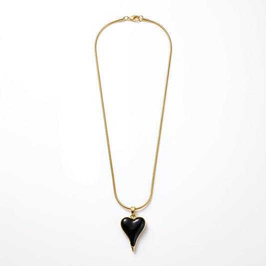 Black Heart Pendant Necklace